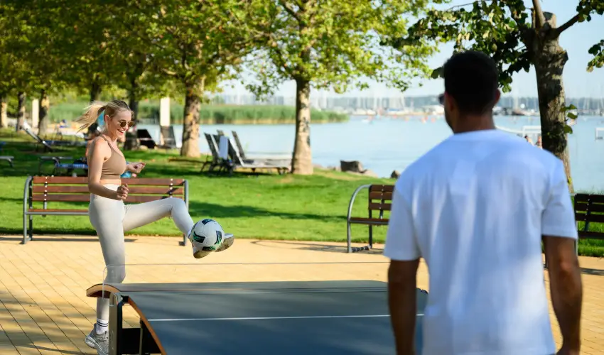 Kenese Bay Garden Resort & Conference Balatonkenese - Kedvezmnyes r csaldok rszre flpanzival (1 jtl)