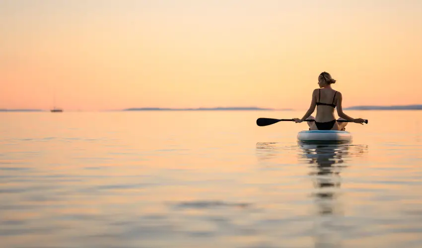 Kenese Bay Garden Resort & Conference Balatonkenese - Kedvezmnyes r csaldok rszre flpanzival (1 jtl)