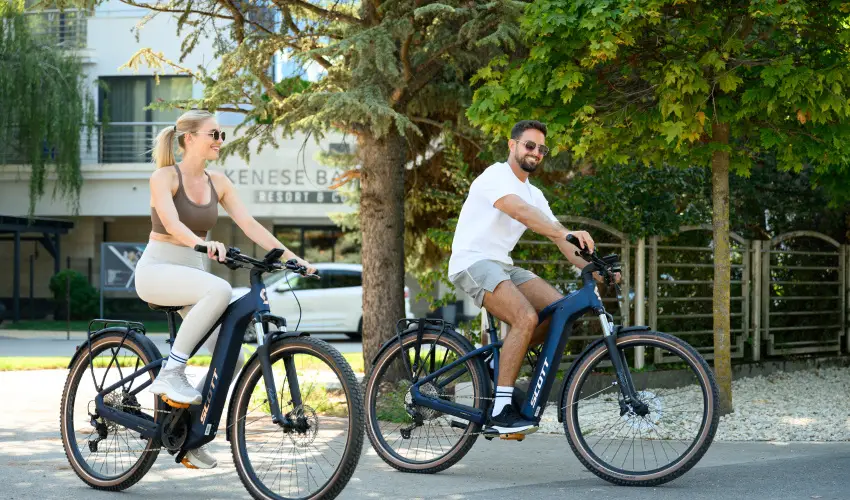 Kenese Bay Garden Resort & Conference Balatonkenese - Kedvezmnyes r csaldok rszre flpanzival (1 jtl)