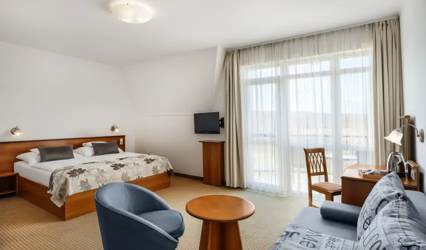 Therm�l Park Hotel Egerszal�k - Ny�ri pihen�s Egerszal�kon! (1 �jt�l)