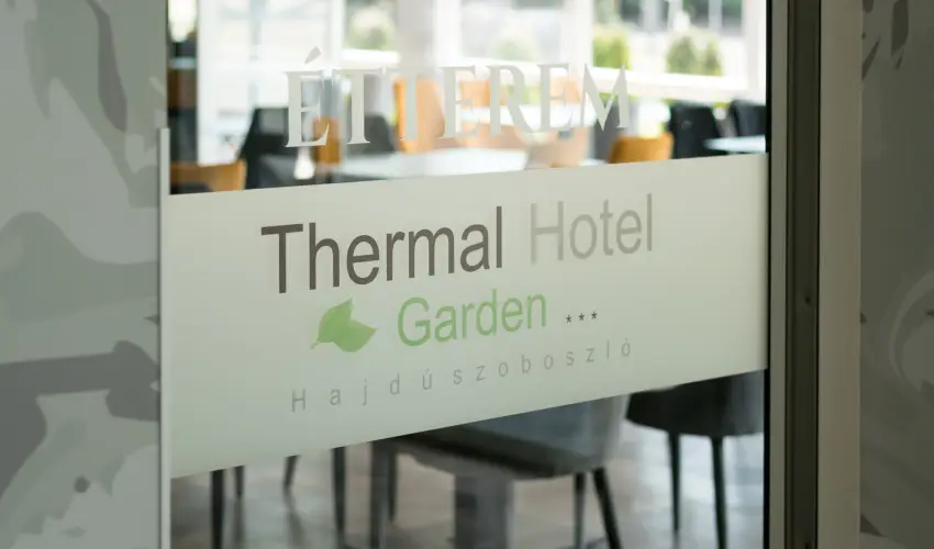 Thermal Hotel Garden Hajd�szoboszl� - F�lpanzi�s aj�nlat (min. 2 �j)