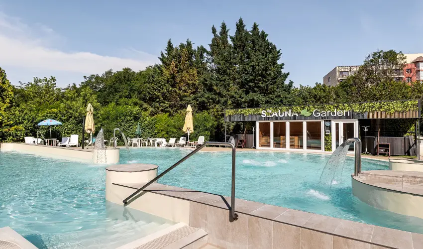 Thermal Hotel Garden Hajd�szoboszl� - F�lpanzi�s aj�nlat (min. 2 �j)