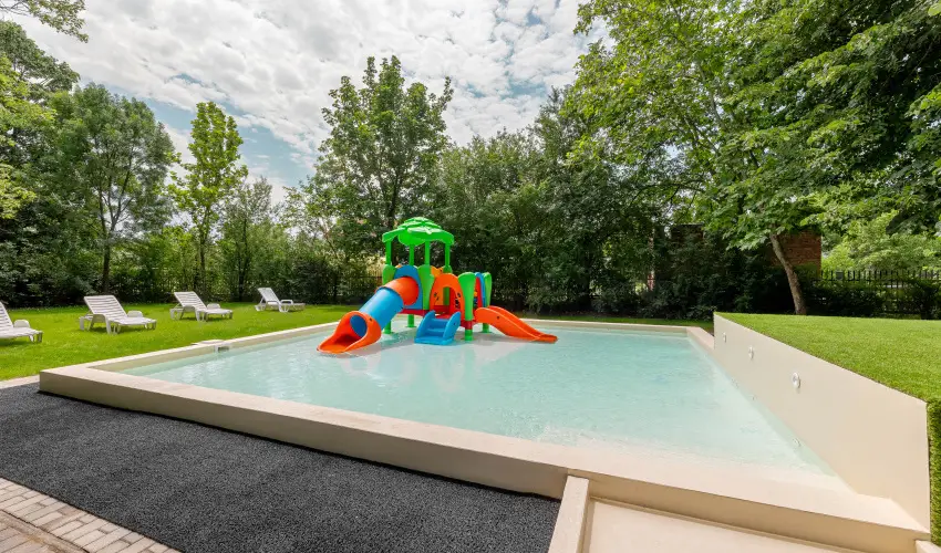Thermal Hotel Garden Hajd�szoboszl� - F�lpanzi�s aj�nlat (min. 2 �j)