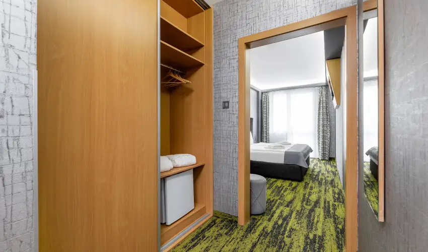 Thermal Hotel Garden Hajd�szoboszl� - F�lpanzi�s aj�nlat (min. 2 �j)