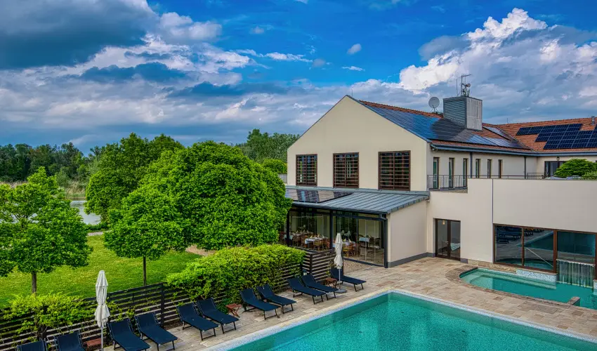 Tisza Balneum Hotel Tiszaf�red - T�li sz�net (min. 2 �j)