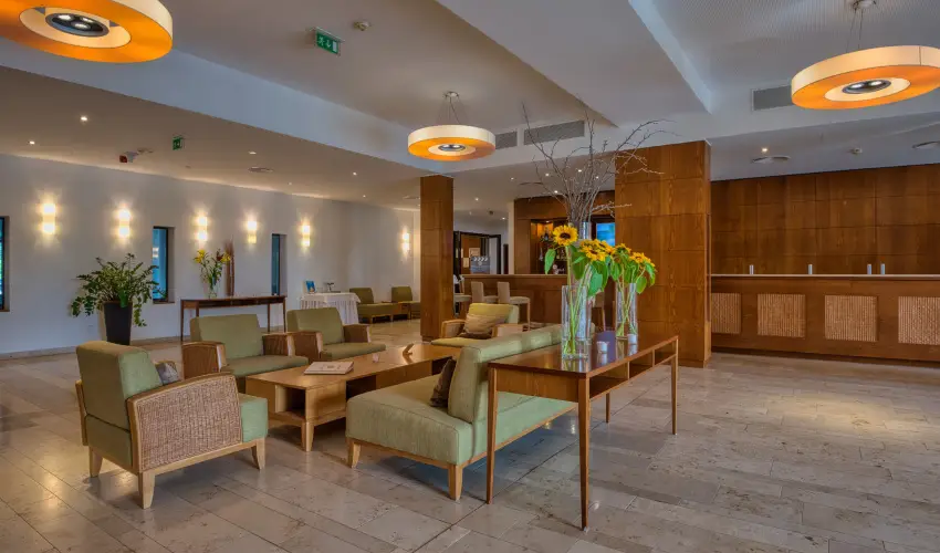 Tisza Balneum Hotel Tiszaf�red - T�li sz�net (min. 2 �j)