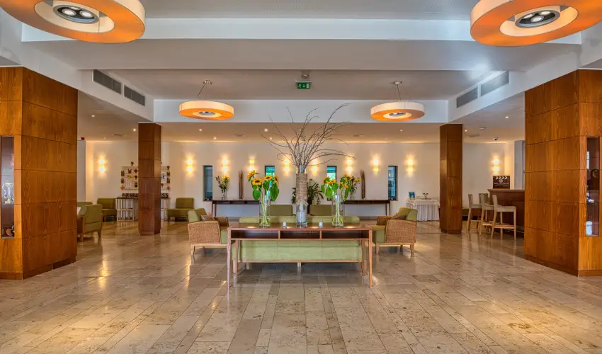 Tisza Balneum Hotel Tiszaf�red - T�li sz�net (min. 2 �j)