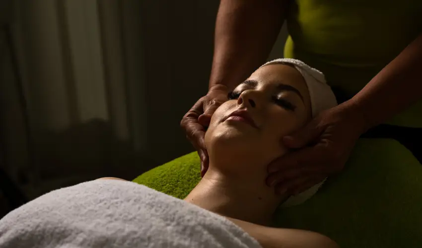 Tisza Balneum Hotel Tiszaf�red - T�li sz�net (min. 2 �j)