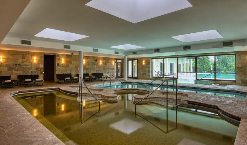 Tisza Balneum Hotel Tiszaf�red - T�li sz�net (min. 2 �j)