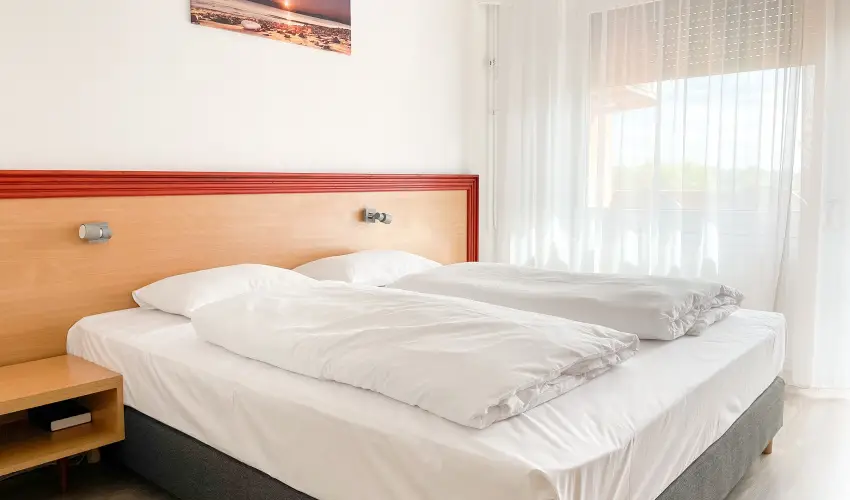 Tisza Sport Hotel Szeged - Kedvezmnyes r csaldok rszreak reggelis elltssal (1 jtl)