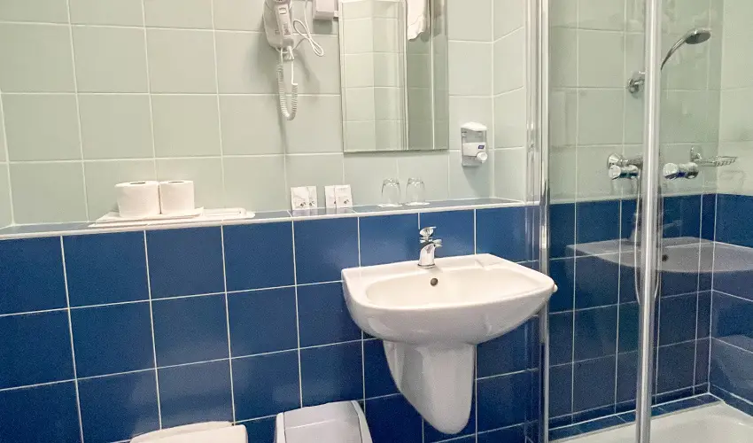 Tisza Sport Hotel Szeged - Kedvezmnyes r csaldok rszreak reggelis elltssal (1 jtl)