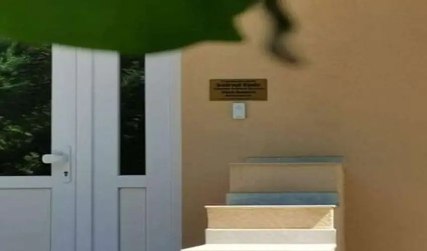 Tiszacsegei Halszcsrda s Panzi  Tiszacsege - Kedvezmnyes r csaldok rszreak reggelivel (1 jtl)