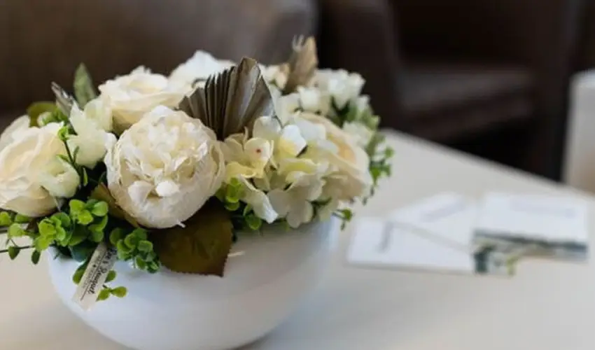 Tiszacsegei Halszcsrda s Panzi  Tiszacsege - Kedvezmnyes r csaldok rszreak reggelivel (1 jtl)