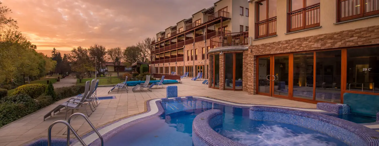 T Wellness Hotel Bnk - szi wellness napok (min. 2 j)