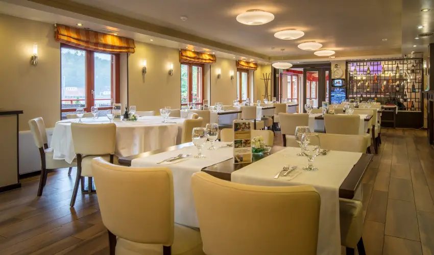 T Wellness Hotel Bnk - Egy jszaks wellness flpanzival