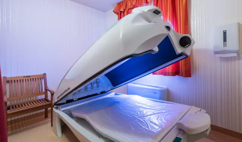 T Wellness Hotel Bnk - Egy jszaks wellness flpanzival