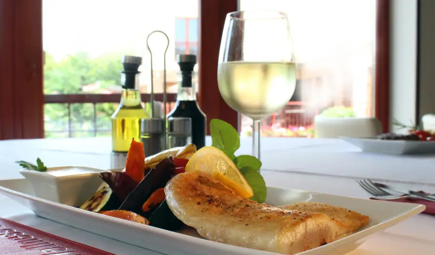 T Wellness Hotel Bnk - Egy jszaks wellness flpanzival