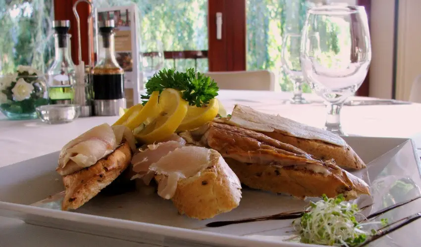 T Wellness Hotel Bnk - Egy jszaks wellness flpanzival