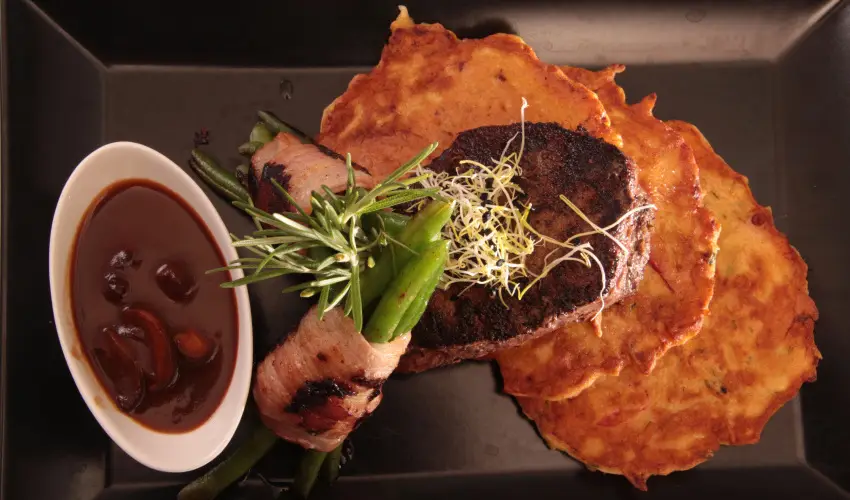 T Wellness Hotel Bnk - Egy jszaks wellness flpanzival