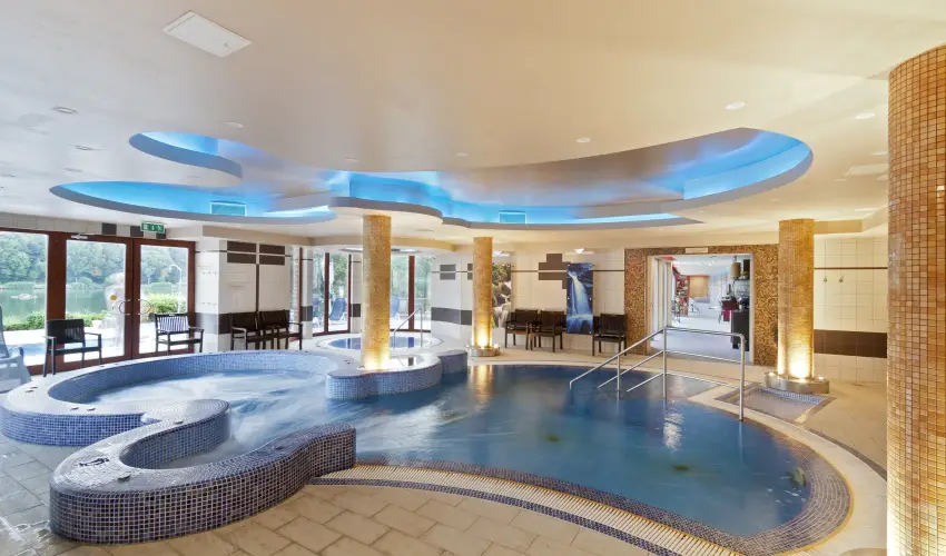 T Wellness Hotel Bnk - Egy jszaks wellness flpanzival