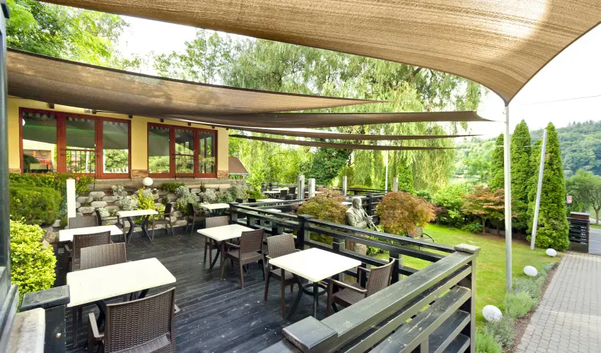 T Wellness Hotel Bnk - Egy jszaks wellness flpanzival