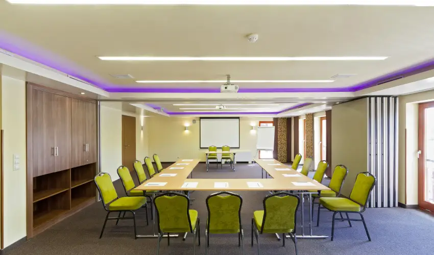 T Wellness Hotel Bnk - Egy jszaks wellness flpanzival