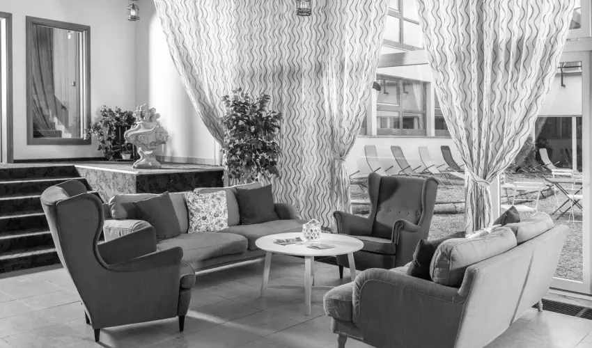 T�nd�rkert Hotel Noszvaj - Kedvezm�nyes �r csal�dok r�sz�reak f�lpanzi�s ell�t�ssal