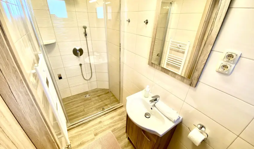 Unio Vendghz 3. Sifok - Kedvezmnyes r csaldok rszreak nelltssal (1 jtl)