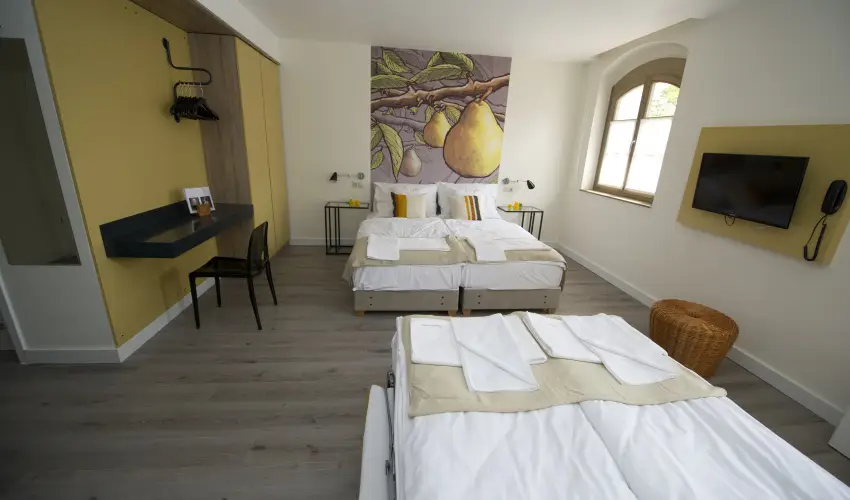 Vadkert Major Srvr - Kedvezmnyes r csaldok rszreak reggelis elltssal (1 jtl)