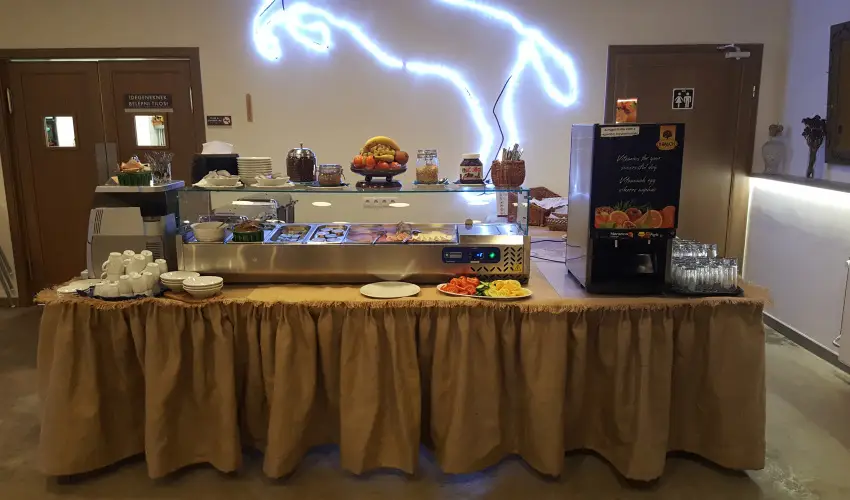 Vadkert Major Srvr - Kedvezmnyes r csaldok rszreak reggelis elltssal (1 jtl)