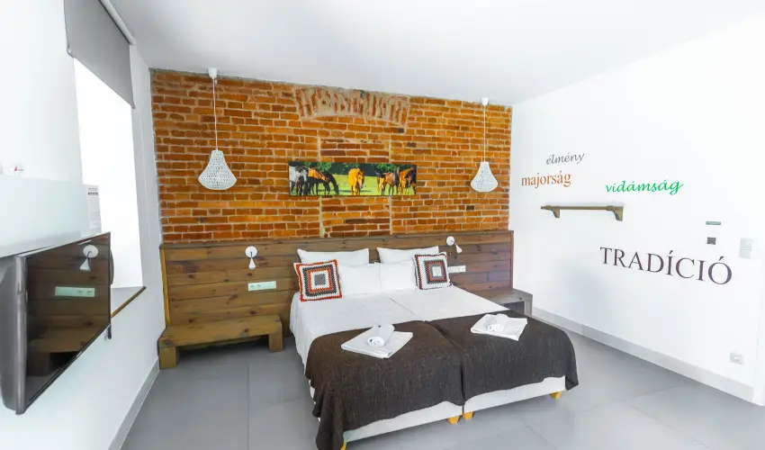 Vadkert Major Srvr - Kedvezmnyes r csaldok rszreak reggelis elltssal (1 jtl)