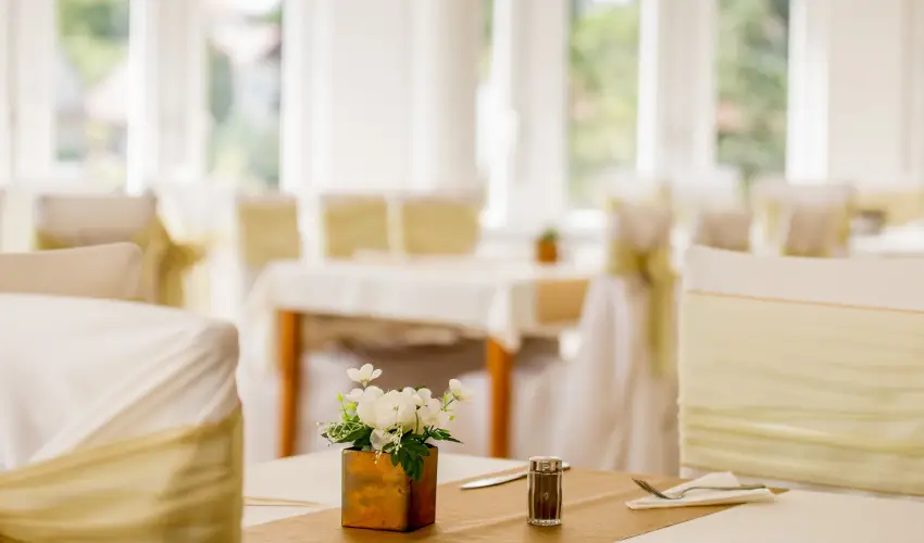 Venus Hotel Zalakaros - Kedvezmnyes r csaldok rszreak flpanzis elltssal (1 jtl)