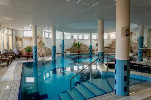 Venus Hotel - M�jus 1. (min. 3 �j)