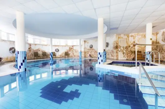 Venus Hotel - K�nyeztet� wellness (min. 2 �j)