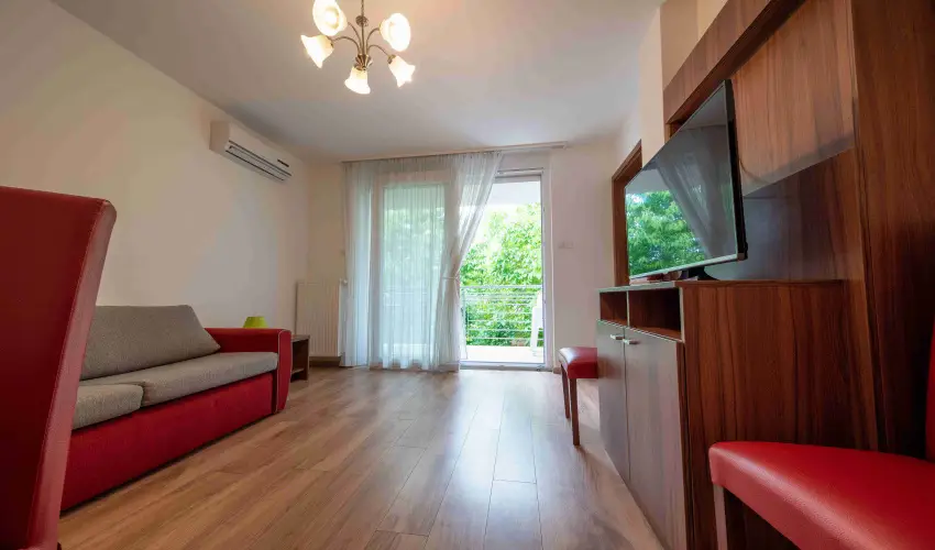 Veritas Apartmanh�z Zam�rdi - Kedvezm�nyes aj�nlat (min. 2 �j)