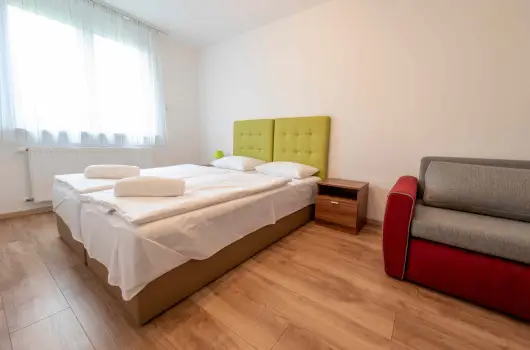 Veritas Apartmanh�z - Kedvezm�nyes �r csal�dok r�sz�reak (1 �jt�l)