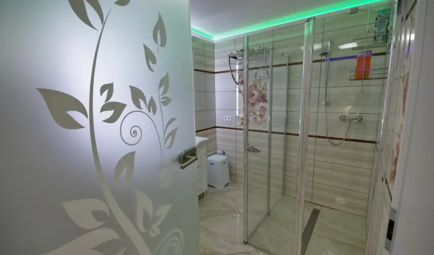 Veronika Apartman De Luxe Gyula - Kedvez� aj�nlat (min. 2 �j)