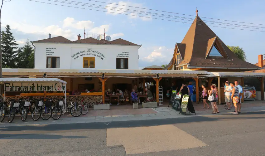 Viktor Bor- �s Vend�gh�z Balatonm�riaf�rd� - Kedvezm�nyes csomag (min. 2 �j)