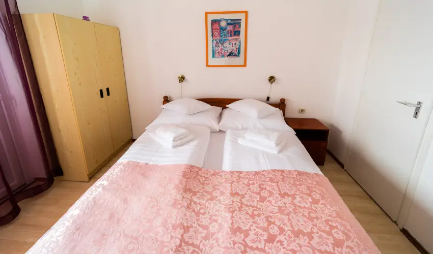 Villa Lotus Zalakaros Zalakaros - Kedvezmnyes r csaldok rszreak reggelis elltssal (min. 2 j)