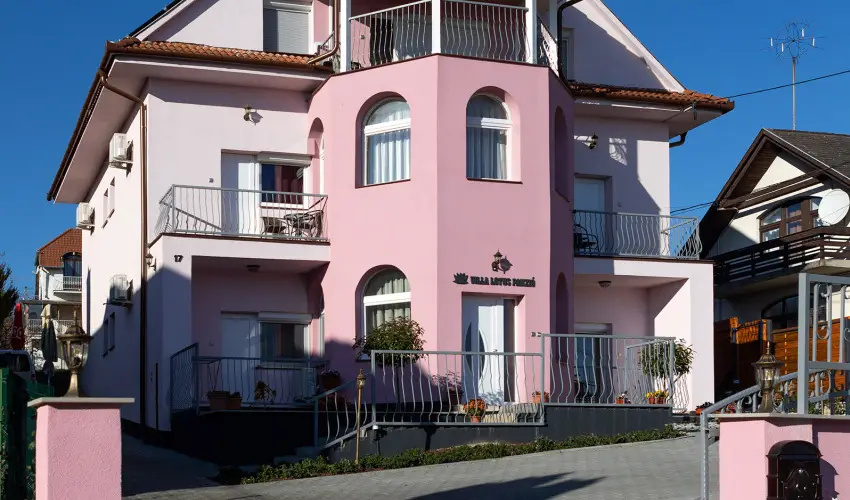 Villa Lotus Zalakaros Zalakaros - Kedvezmnyes r csaldok rszreak reggelis elltssal (min. 2 j)