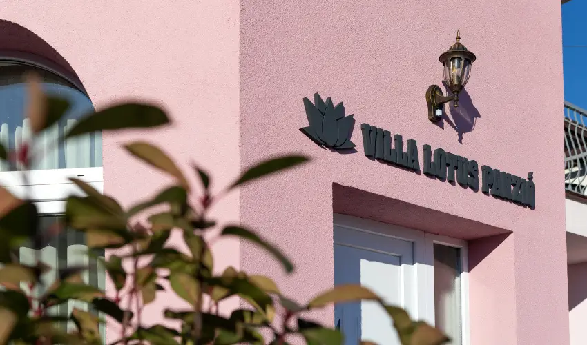 Villa Lotus Zalakaros Zalakaros - Kedvezmnyes r csaldok rszreak reggelis elltssal (min. 2 j)