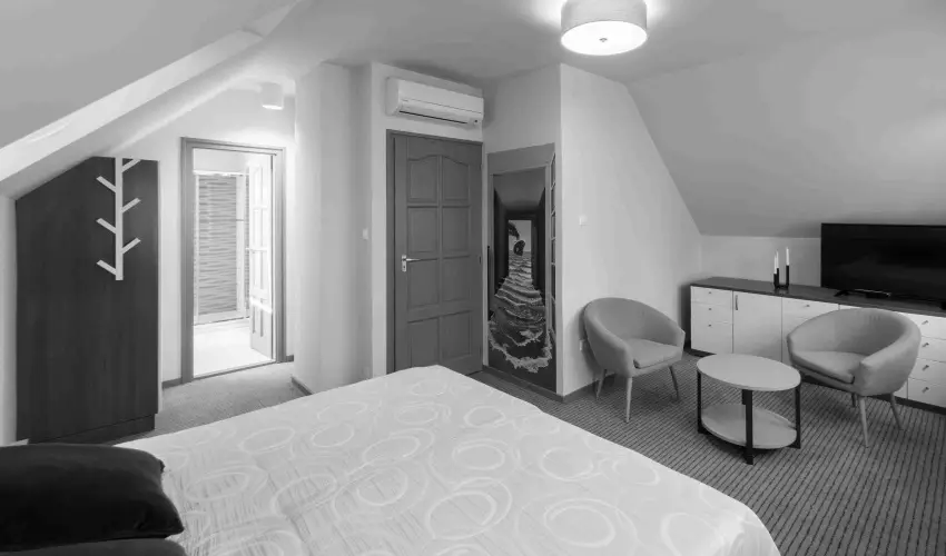 Villa Oliva Boutique Rooms Zam�rdi - Kedvezm�nyes �r csal�dok r�sz�reak reggelis ell�t�ssal (1 �jt�l)