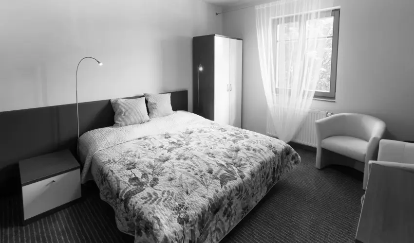 Villa Oliva Boutique Rooms Zam�rdi - Kedvezm�nyes �r csal�dok r�sz�reak reggelis ell�t�ssal (1 �jt�l)