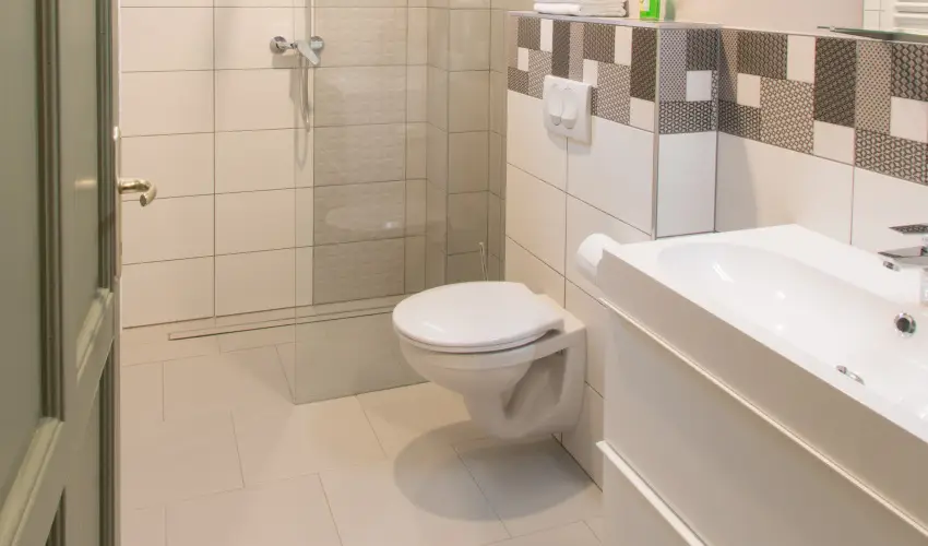 Villa Oliva Boutique Rooms Zam�rdi - Kedvezm�nyes �r csal�dok r�sz�reak reggelis ell�t�ssal (1 �jt�l)