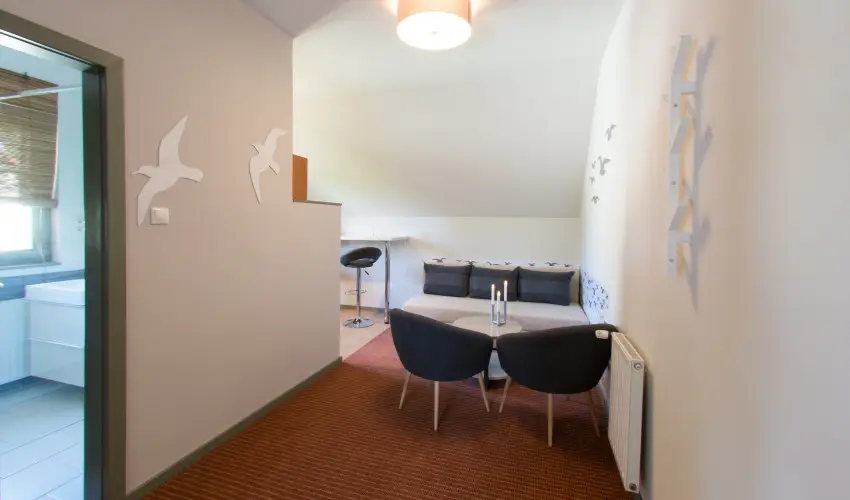 Villa Oliva Boutique Rooms Zam�rdi - Kedvezm�nyes �r csal�dok r�sz�reak reggelis ell�t�ssal (1 �jt�l)