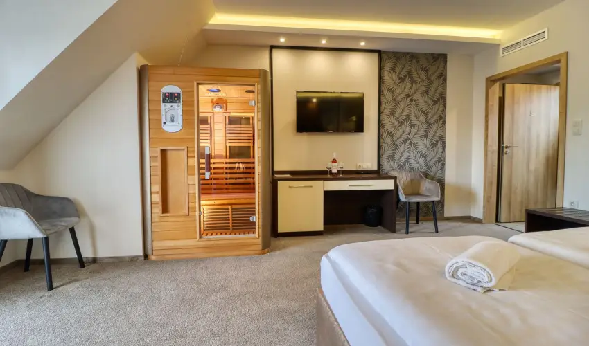 Hotel Villa Park Szilv�sv�rad - Kedvezm�nyes �r csal�dok r�sz�reak reggelis ell�t�ssal (1 �jt�l)
