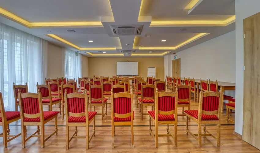 Hotel Villa Park Szilv�sv�rad - Kedvezm�nyes �r csal�dok r�sz�reak reggelis ell�t�ssal (1 �jt�l)