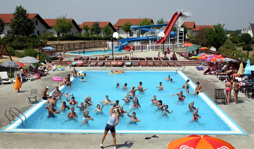 Villapark V�rgesztes V�rgesztes - Indul a vak�ci� kedvezm�nyes csomag (min. 3 �j)