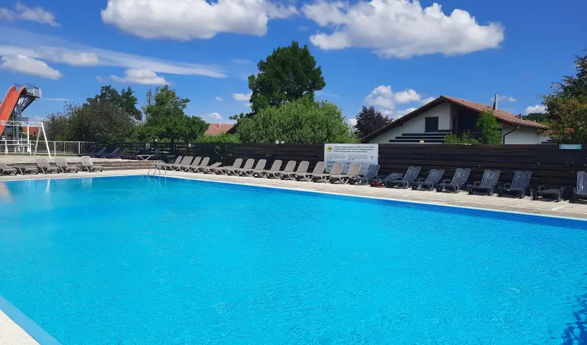 Villapark V�rgesztes V�rgesztes - Indul a vak�ci� kedvezm�nyes csomag (min. 3 �j)