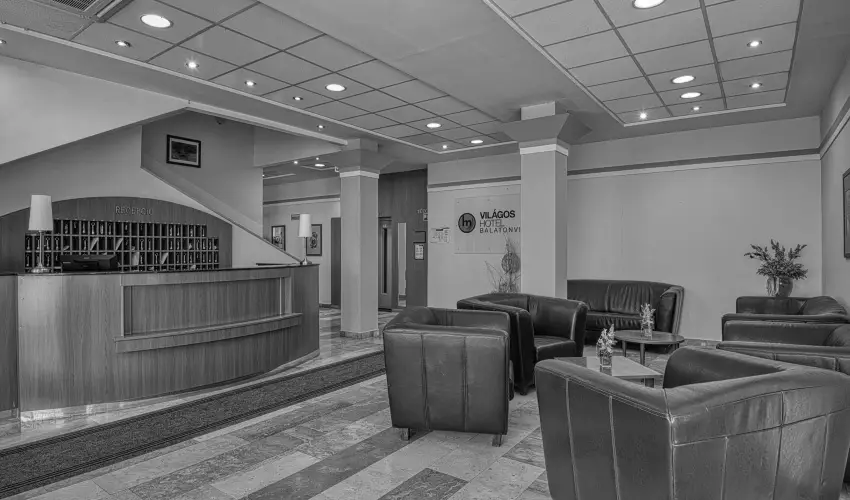 Vil�gos Hotel Balatonvil�gos - Kedvezm�nyes �r csal�dok r�sz�reak f�lpanzi�s ell�t�ssal (min. 2 �j)